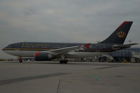 JY-AGP @ VIE - Royal Jordanian Airbus 310 - by Yakfreak - VAP