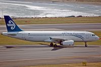 ZK-OJE @ WLG - Taxiing to the gate - by Micha Lueck