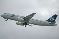 ZK-OJE @ WLG - Climbing out of Wellington - by Micha Lueck