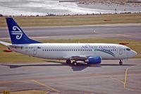 ZK-SJB @ WLG - Taxiing to the gate - by Micha Lueck