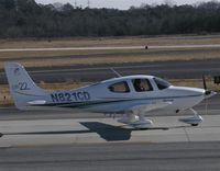N821CD @ KPDK - Taxi to 2L - by John Day