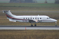 CS-DOC @ VIE - NetJets Europe Beechcraft 1900D - by Thomas Ramgraber-VAP
