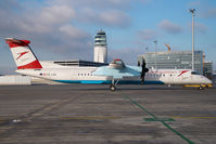 OE-LGG @ VIE - Austrian Arrows Dash 8-400 - by Yakfreak - VAP