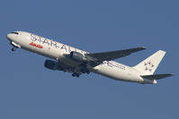 OE-LAT @ VIE - Austrian (Lauda) B767-300ER - by Thomas Ramgraber-VAP