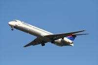 N938DL @ ATL - On final for Runway 26L - by Michael Martin