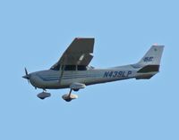 N439LP @ MMU - This 2003 Skyhawk SP is winding its way back to its home base. - by Daniel L. Berek