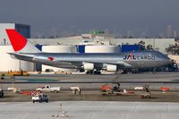 JA402J @ LAX - JAL Cargo JA402J taxiing to the cargo terminal after arrival on the North complex.