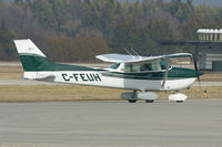 C-FEUH @ YXU - Taxiing for takeoff - by topgun3