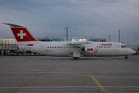 HB-IYY @ VIE - Swiss Bae 146 - by Yakfreak - VAP