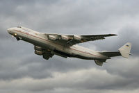 UR-82060 @ CGN - visitor
