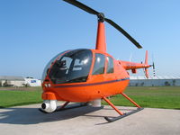 VH-WYO @ YBSK - R44 VH-WYO outside Heleflite hangar at Bankstown - by Peter McGee