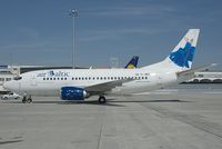 YL-BBE @ VIE - Air Baltic Boeing 737-500 - by Yakfreak - VAP