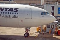 VH-QPI @ MEL - A 330-300 Cairns - by Micha Lueck