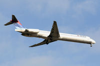 N907DE @ ATL - Over the numbers of 9R - by Michael Martin