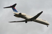 N957DL @ ATL - Over the numbers of 9R - by Michael Martin