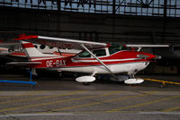 OE-BAX @ VIE - Cessna 182