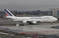 PH-CKD @ KPAE - Taxi test at Paine Field
