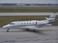 N637QS @ HOU - Taxis by the Air Terminal Museum - by Michael Bludworth