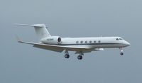 N838MF @ HOU - On approach to 12R - by Michael Bludworth