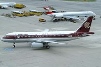 A7-AAG @ VIE - Qatar Government Airbus 320 - by Yakfreak - VAP