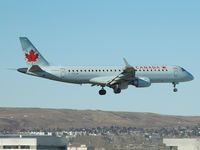 C-FGLW @ YYC - short 34