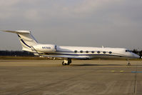N411WW @ CGN - visitor - by Wolfgang Zilske