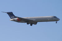 SE-DIU @ VIE - Scandinavian Airlines SAS MDD MD87 - by Thomas Ramgraber-VAP