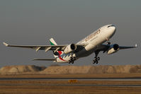 A6-EAK @ VIE - Emirates Airbus 330-200 - by Yakfreak - VAP