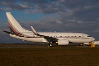 LX-GVV @ VIE - Boeing 737-700 - by Yakfreak - VAP