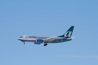 N167AT @ KDEN - Boeing 737-800 - by Mark Pasqualino
