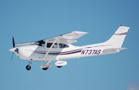 N737AS @ KASH - What a nice aircraft! - by Nick Michaud