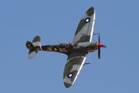 VH-HET @ YTEM - Supermarine Spitfire HF Mk8
