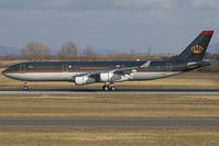 JY-ABH @ VIE - what a Private Jet