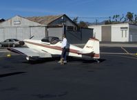 N4TT @ SZP - 1989 Ballantyne VAN'S RV-6, Lycoming O-320, refueling wait - by Doug Robertson