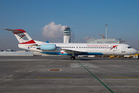 OE-LVB @ VIE - Austrian Arrows Fokker 100 - by Yakfreak - VAP