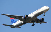N630DL @ ATL - On final for Runway 9R - by Michael Martin