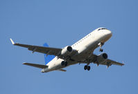 N873RW @ ATL - On final for Runway 9R - by Michael Martin