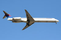 N967DL @ ATL - On final for Runway 9R - by Michael Martin