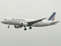 F-GFKX @ LKPR - Airbus A320-211
