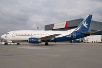 N636AN @ VIE - ex Slovak Airlines Boeing 737-300 - by Yakfreak - VAP