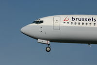 OO-VES @ EBBR - arrival on rwy 25L