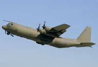 XV290 @ LMML - MILITARY