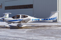 C-FEFW @ YXU - Taxiing for departure via RWY33. - by topgun3