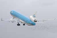 PH-KCG @ AMS - KLM MD11