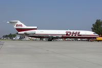 OO-DHS @ VIE - European Air Transport Boeing 727-200 in DHL colors
