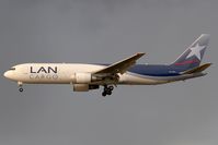 CC-CZZ @ AMS - LAN Cargo 767-300F