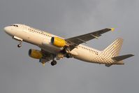 EC-JSY @ AMS - Vueling A320