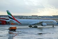 A6-EMS @ FRA - Between two showers... - by Micha Lueck