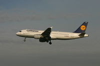 D-AIQE @ BRU - arrival of GERA  -  flight LH4572 from FRA