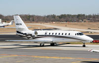 N682DB @ PDK - Taxing to Runway 2R - by Michael Martin
